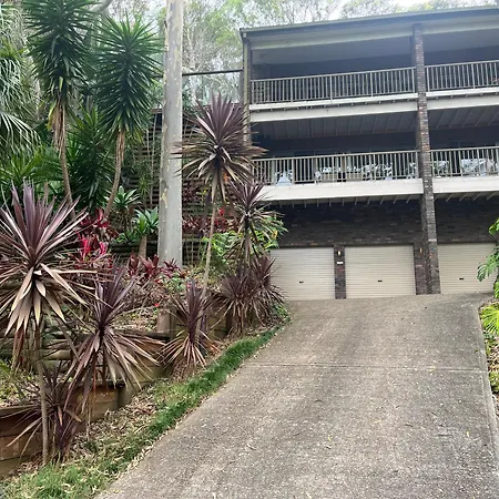 Palm Beach Sydney, Modern Home With Water View Exterior photo