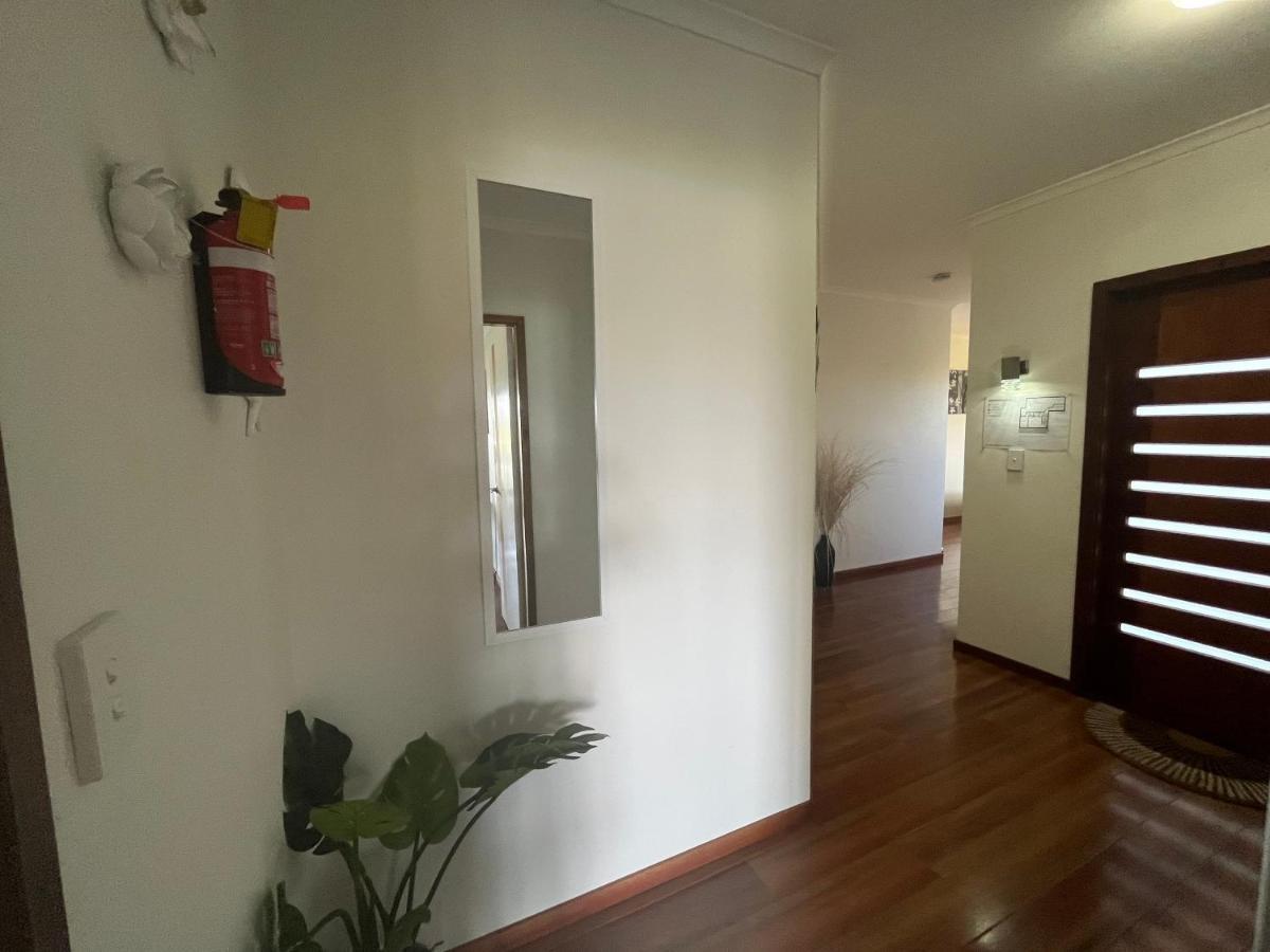 Apartment Palm Sydney, Modern With Water View